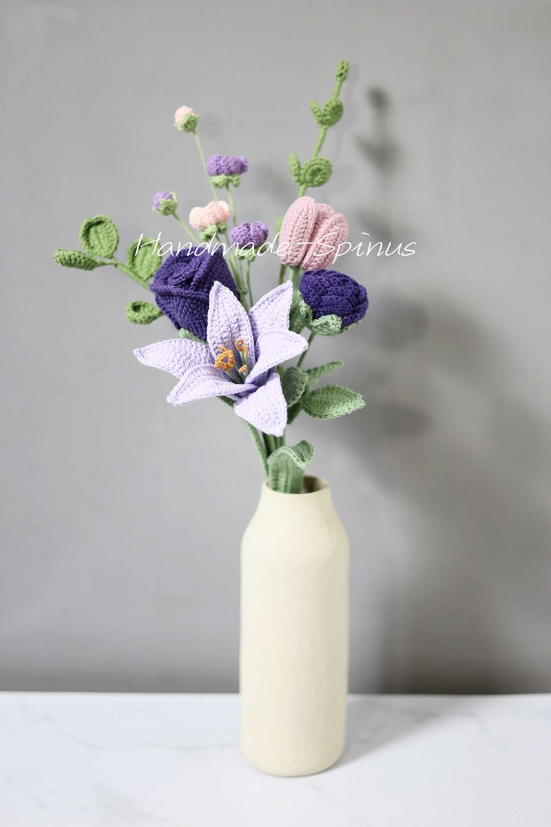 Purple Poetic Crochet Knit Bouquet