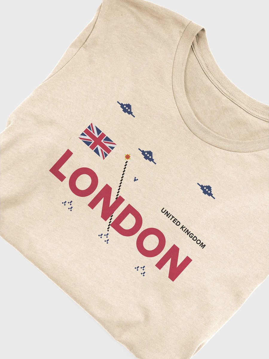 London UK UFO Invasion Graphic T-Shirt product image (15)