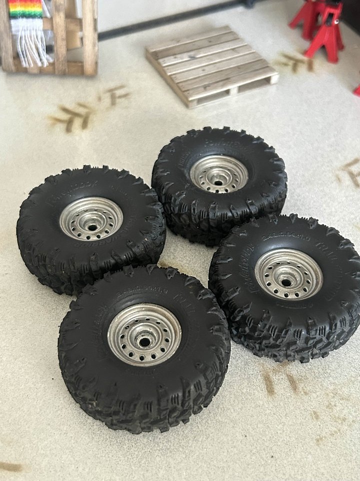 PH Trail Warrior Tires with DJ Steelie wheels product image (2)