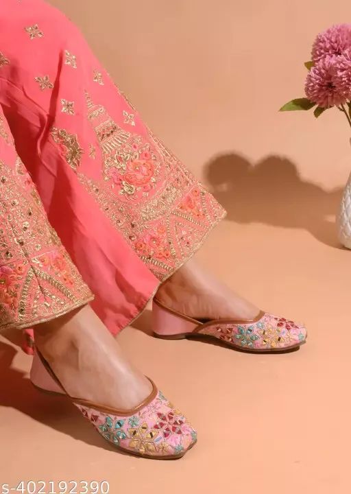 Punjabi & Patiyala Juttis Meet Traditional Handmade Thread Designs for Women product image (1)