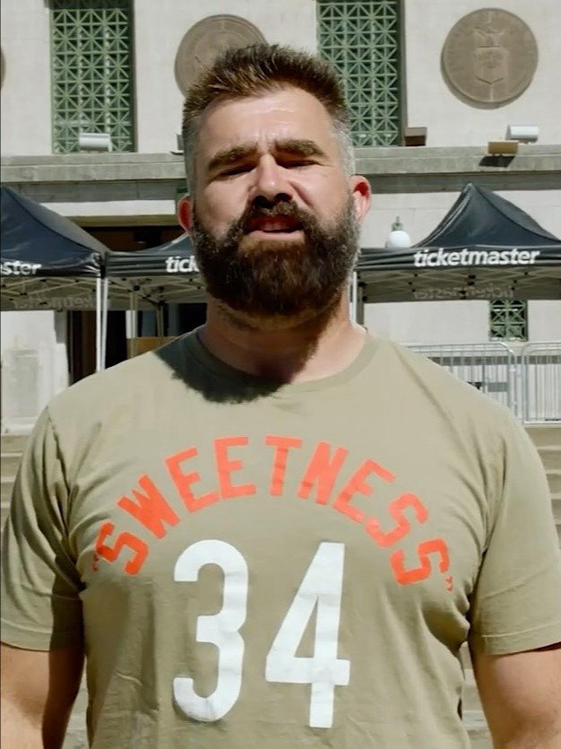 Jason Kelce Sweetness 34 Shirt - Walter Payton Chicago Bears tribute product image (1)