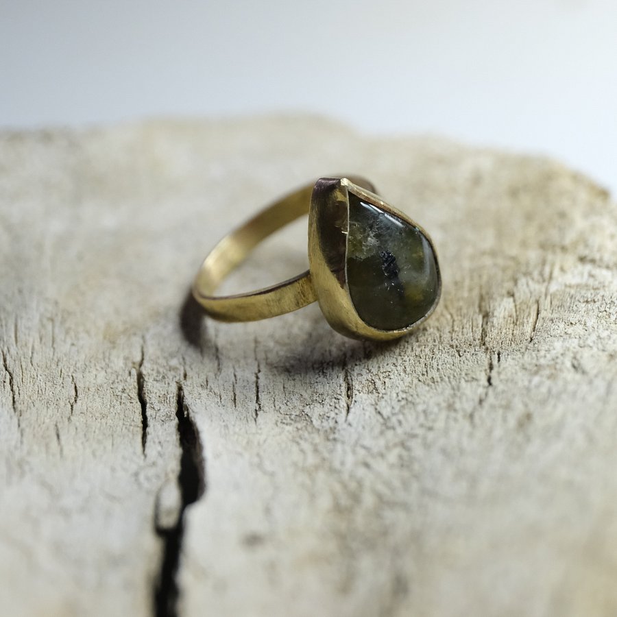 Traversing Worlds product image (1)