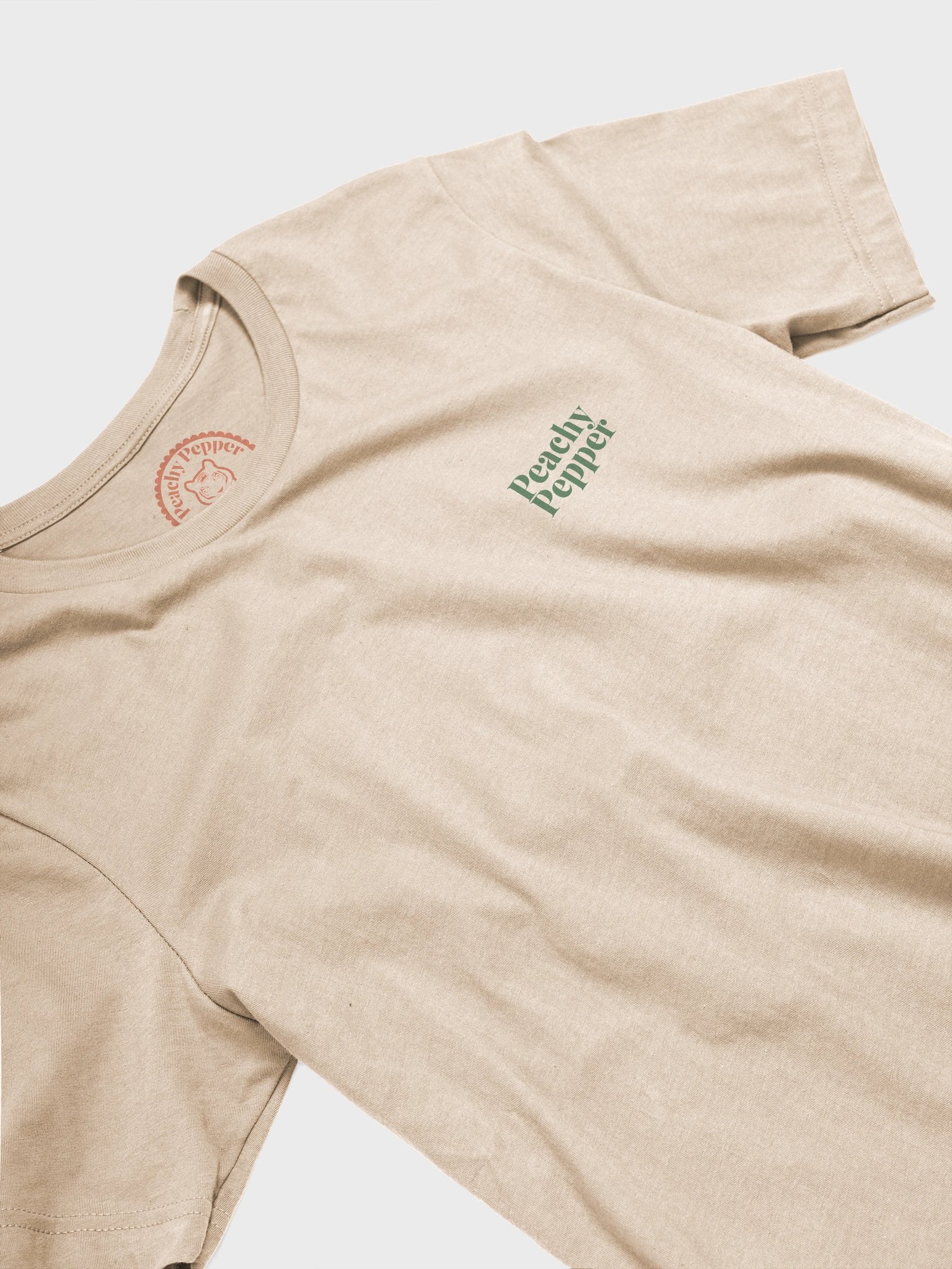 Retro Warped Green Peachy Pepper T-Shirt - Soft Earthy product image (4)