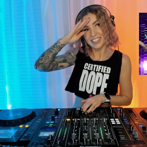Hi hi! Just a little vibe drop from last Friday’s madness 💥 I’m obsessed with the first tune… but honestly, I can’t even pick...