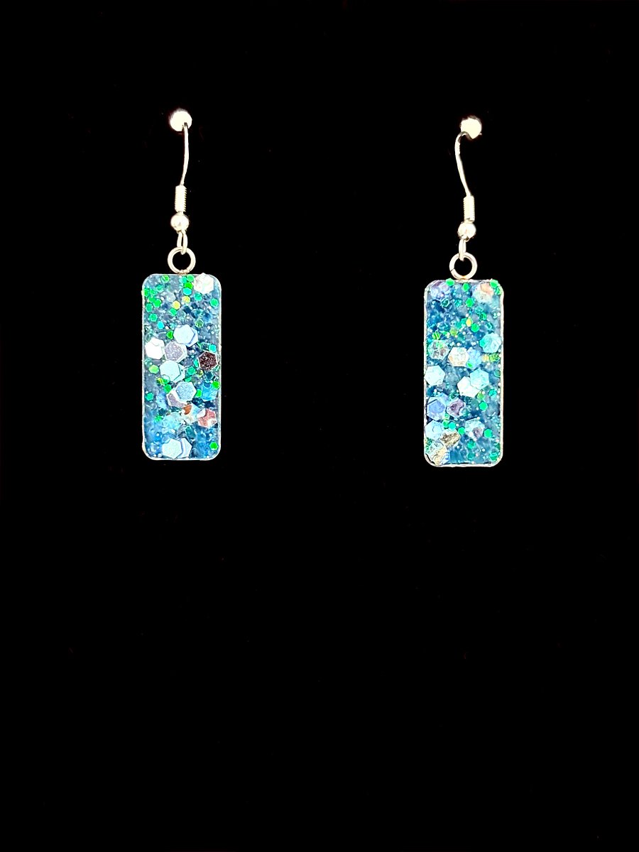 MFD-00233 | Ocean’s Sparkle Jewelry Set – Resin Glitter Pendant Necklace & Earrings | Handmade Jewelry by Monique Faella Designs™ product image (3)