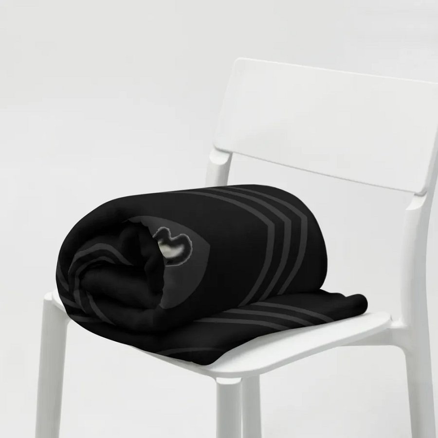 Thirst comfy blanket product image (19)