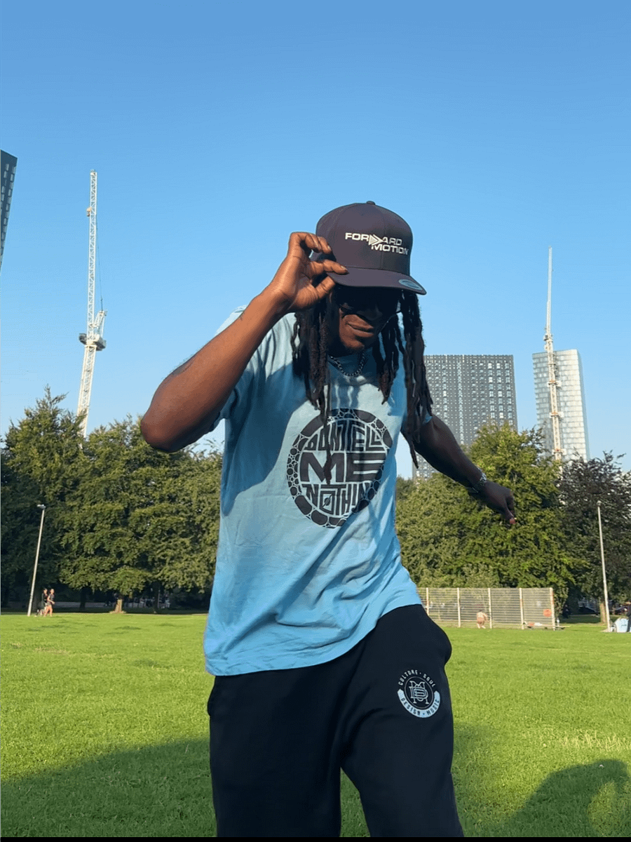 Official Forward Motion Snapback product image (1)