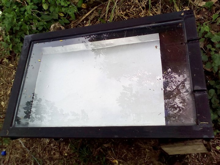 Solar Wax Melter product image (1)