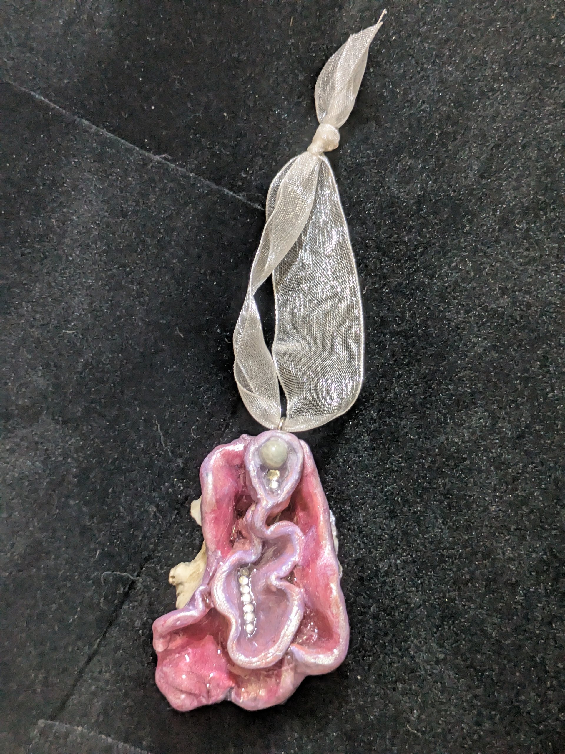 Rosalita Mer-vulva Ornament product image (3)