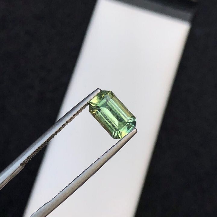 NATURAL TOURMALINE FOR RING YELLOW/GREEN COLOR EMERALD CUT SI GRADE, 1.50 CRT product image (1)