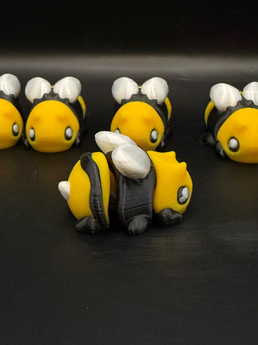 Articulated, mini bumblebees product image (4)