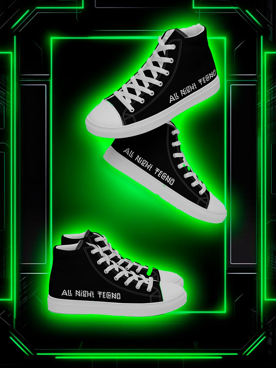 Soundcraft Black Women's High Top Canvas Shoes product image (1)