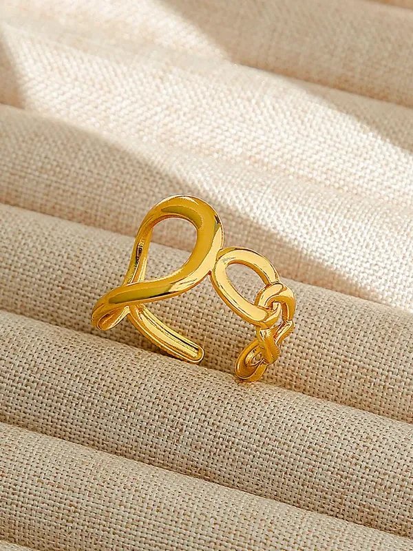 Madison Ring product image (1)
