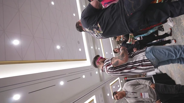 Video thumbnail