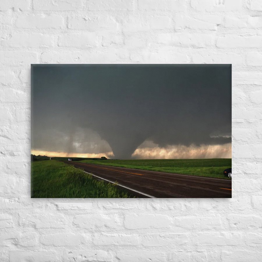 Bennington, KS. Tornado product image (12)