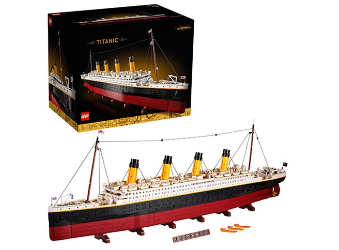 LEGO Titanic product image (1)
