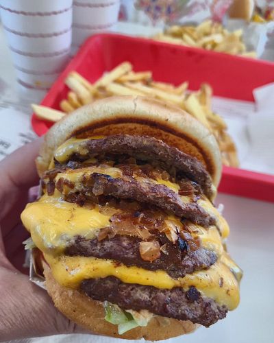 Oh hello beautiful. First meal after landing in Colorado last week, a 4 x 4 from @innout . Had an awesome time over the long ...