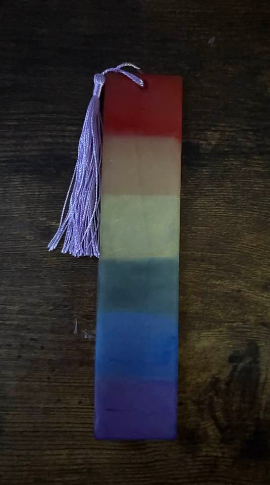 Handmade Pride Resin Bookmarks – LGBTQ+ Rainbow Bookmarks with Tassel (Colors Vary) product image (2)