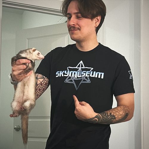 💬 @gringo_goblin: Check out this band!
💬 Ferret: That’s a sick shirt!

📣 Shout out to the drummer 🥁 of @future_ghost_music fo...
