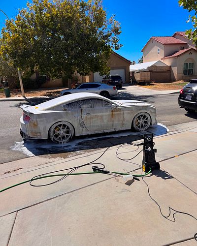Soapy Saturday = Fresh and clean😌
.
.
.
.
.
.
#ford #s550 #turbo #carlovers #carporn #cargram #cars #wrap #v6 #mustang #boost...