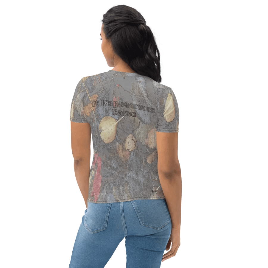 Women's Crew Neck T-Shirt - MossyOak - It Happennnns Camo product image (7)