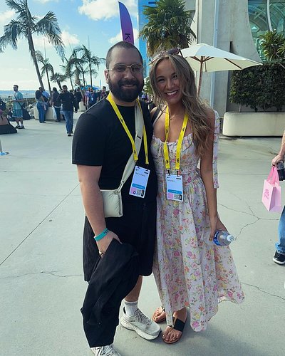 Twitchcon day one set the pace for the weekend, I knew it was gonna be a beautiful one full of beautiful people. I’m so thank...