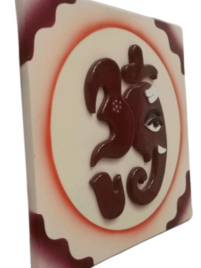 WOODEN GANESH DEGINE PHOTO FRAME product image (3)