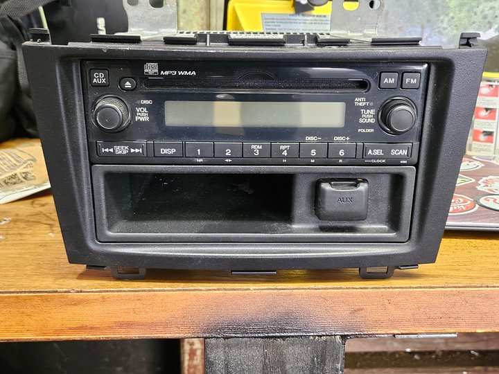 *USED* 2008 Honda CRV Radio OEM product image (1)