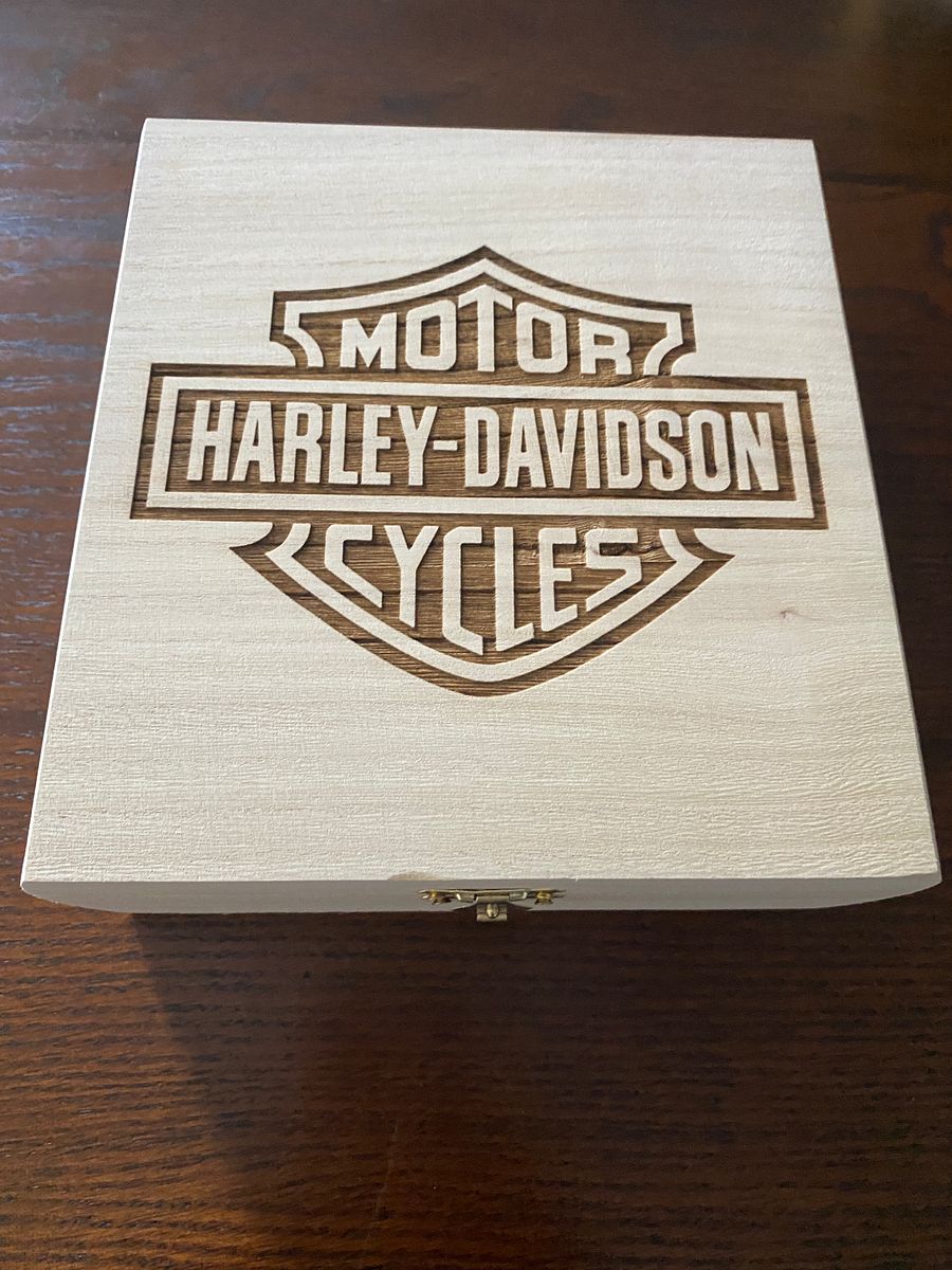 Wood Box Engraved with Harley-Davidson Logo. product image (5)