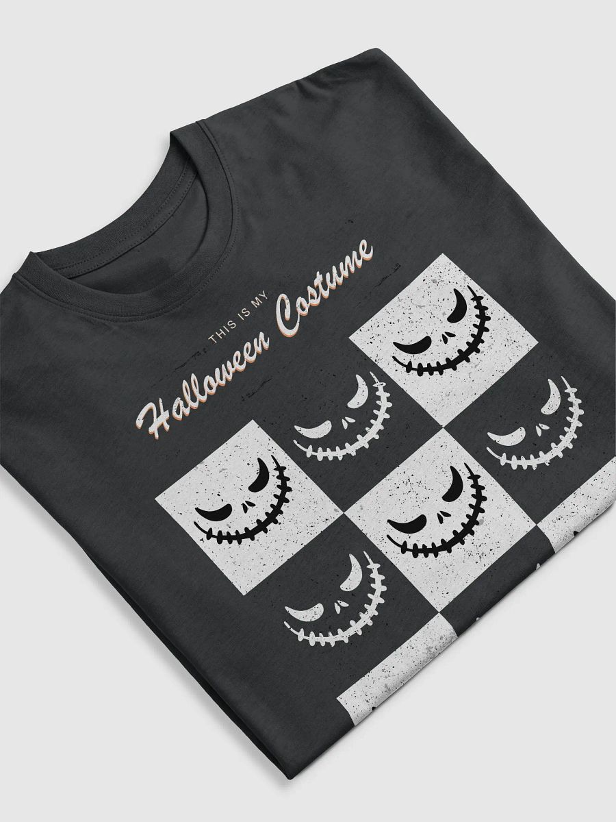 Grinning Halloween Faces Men's Tee product image (5)