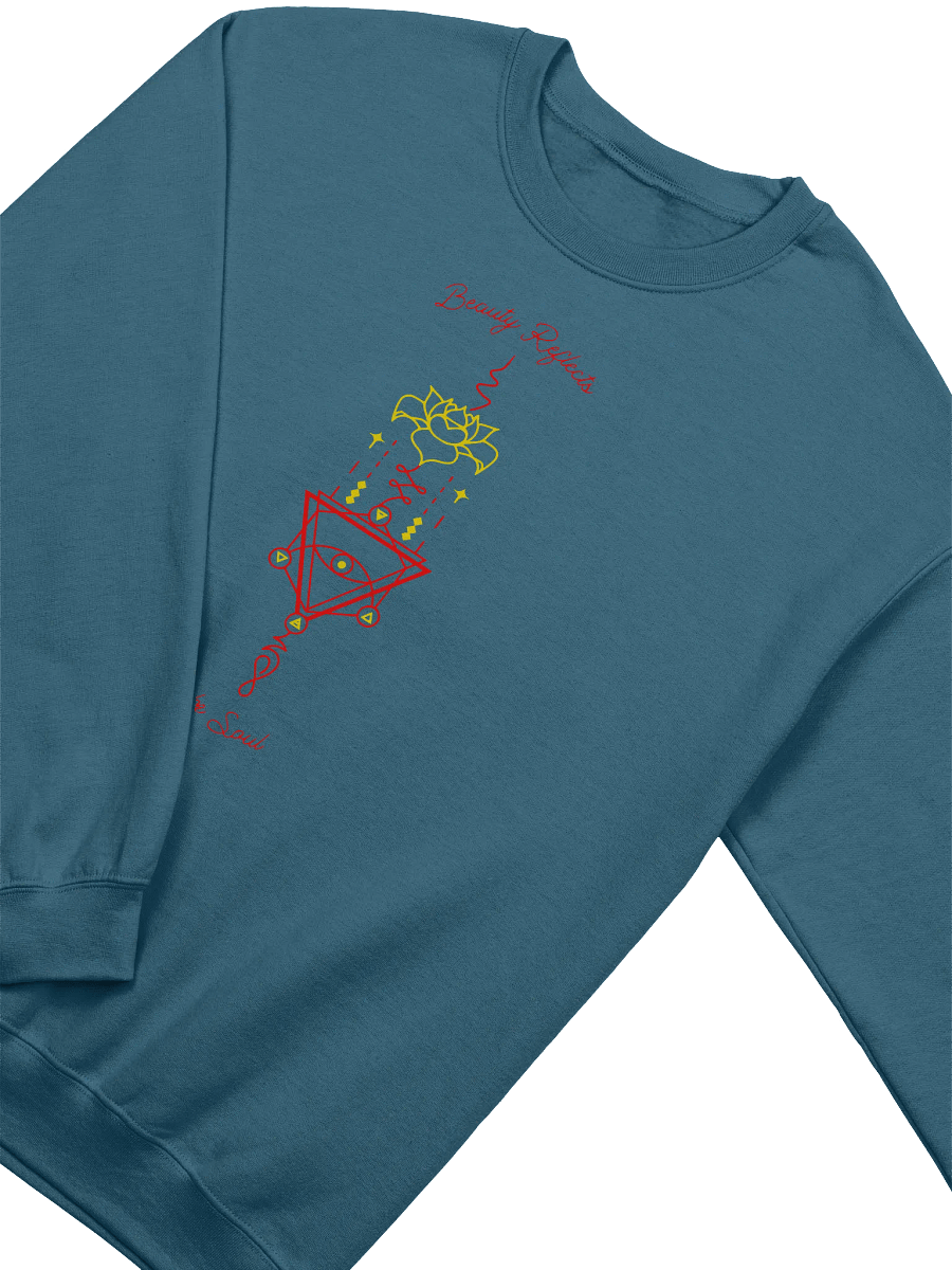 Beauty Reflects The Soul Symbol Sweatshirt product image (2)