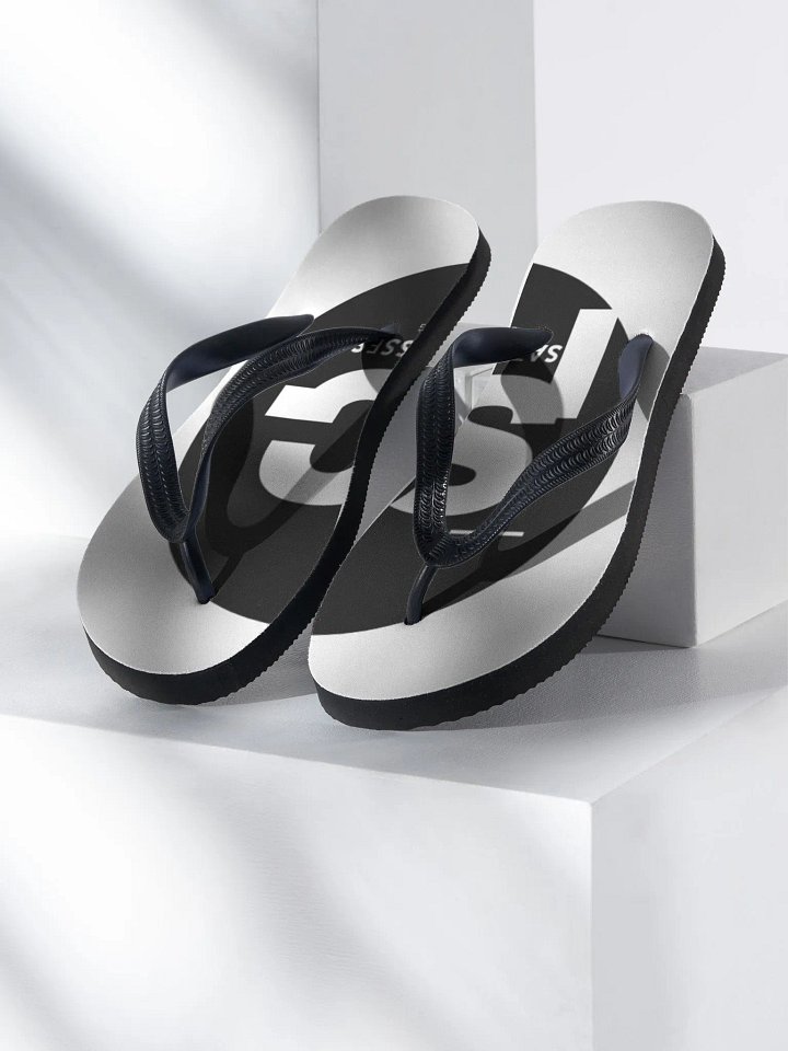Branded sleeper product image (1)