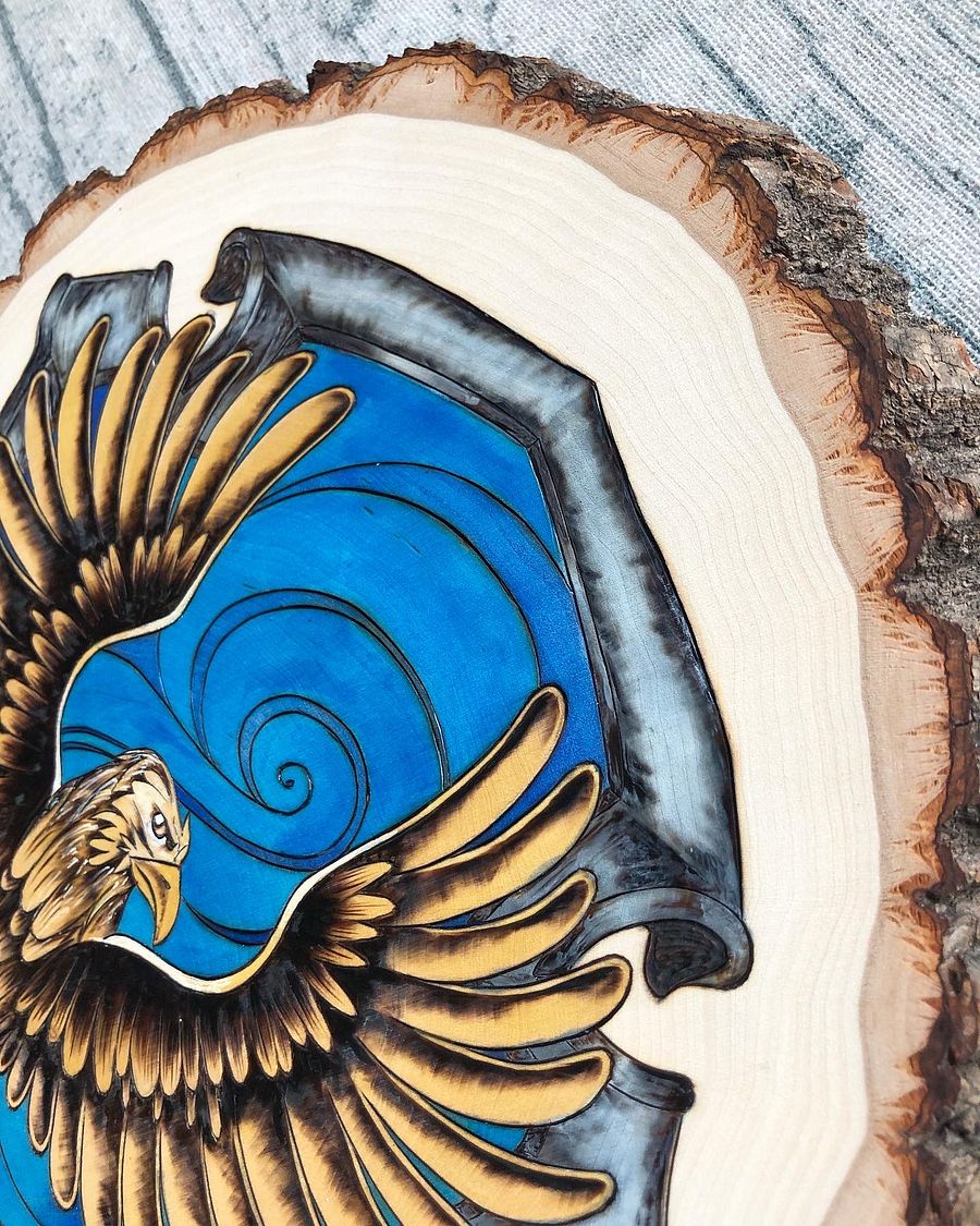 Ravenclaw Hogwarts House Crest product image (4)