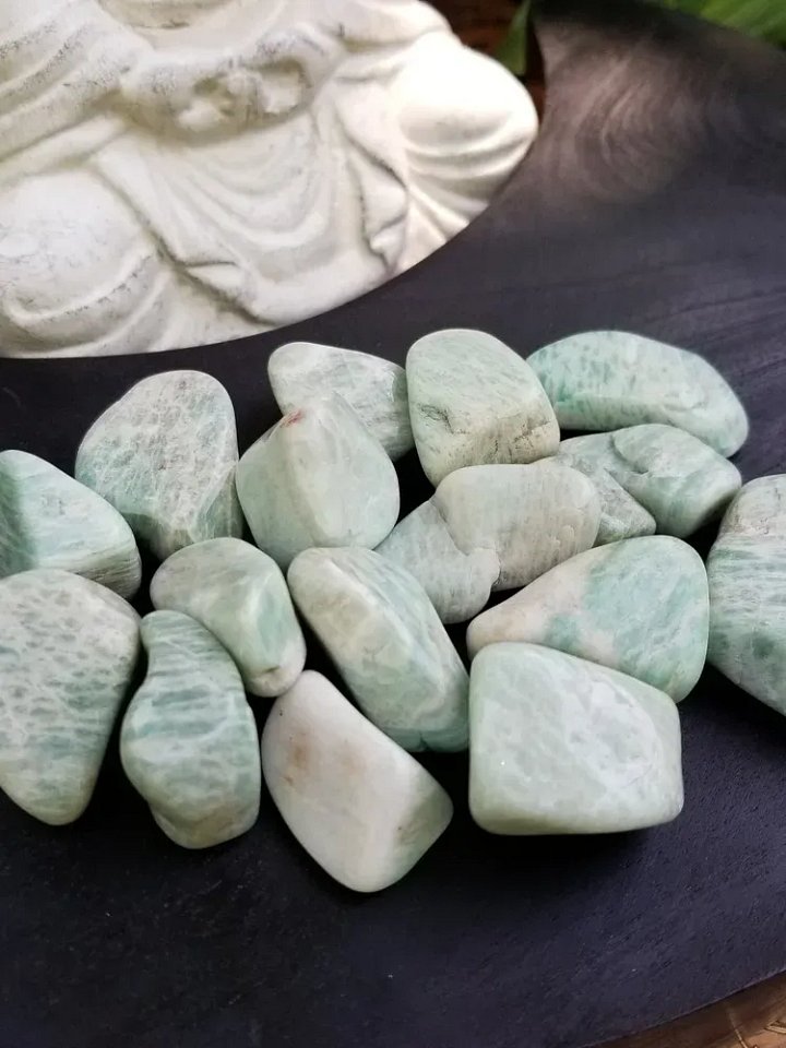 Amazonite Tumbled Stone – Pocket Crystal for Calm, Communication & Emotional Balance product image (2)