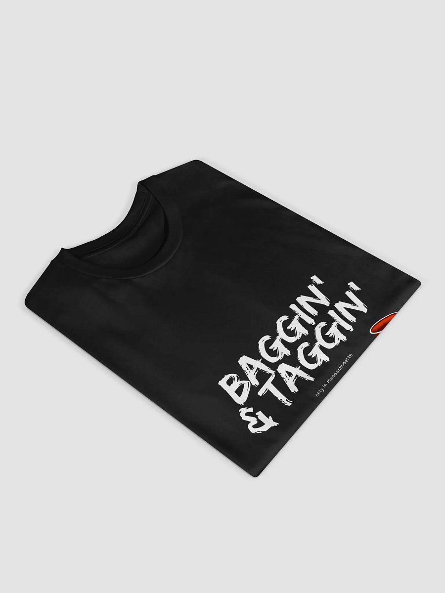 The Baggin & Taggin Tee – By AV7 product image (3)