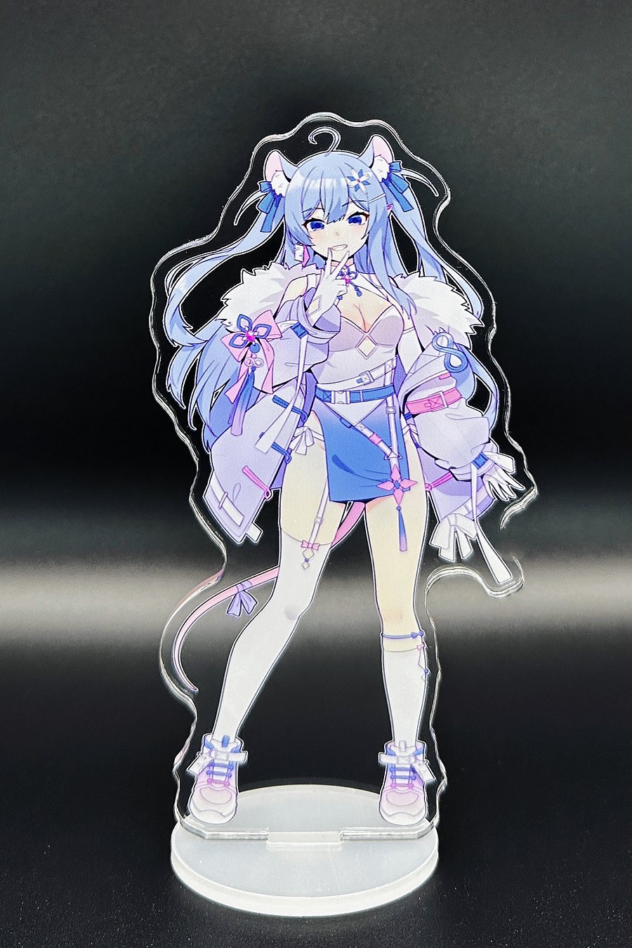 【+15% OFF】Standee + Key Chains + Bundle FREE STICKERS product image (1)