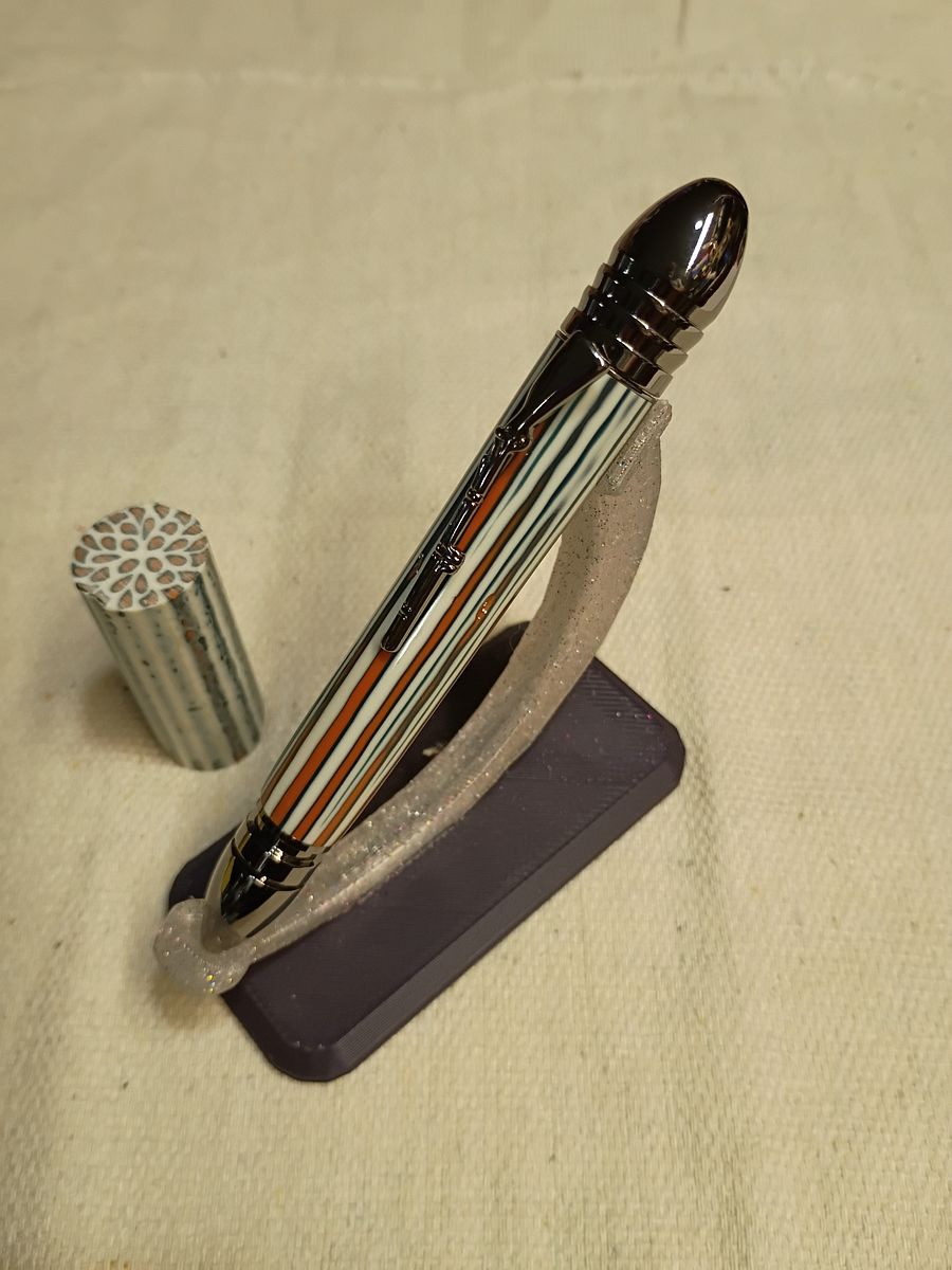 Tiger Lily Civil War Pen – A Fusion of History & Bold Design product image (6)
