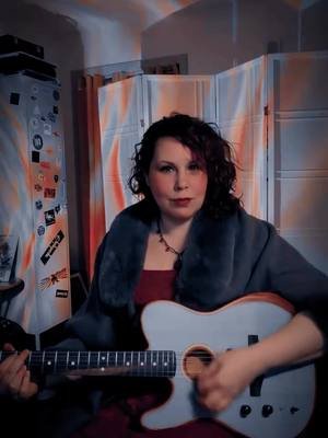 Getting into that holiday spirit! So here’s part one of my Sia cover “Underneath the Mistletoe”! #christmassongs #ᴄᴏᴠᴇʀsᴏɴɢ #happyholidays