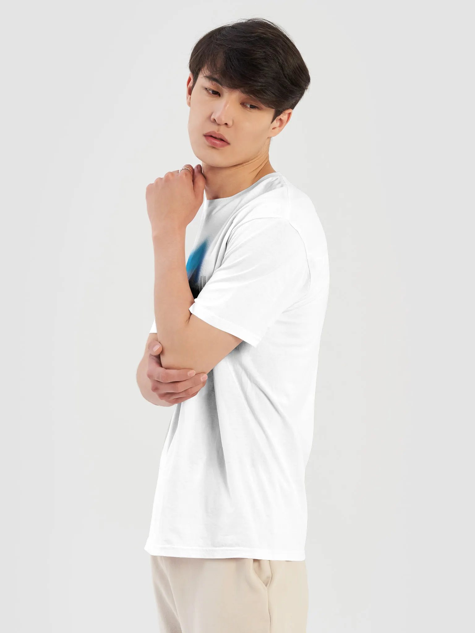 Fourthwall Gradient Shirt product image (8)