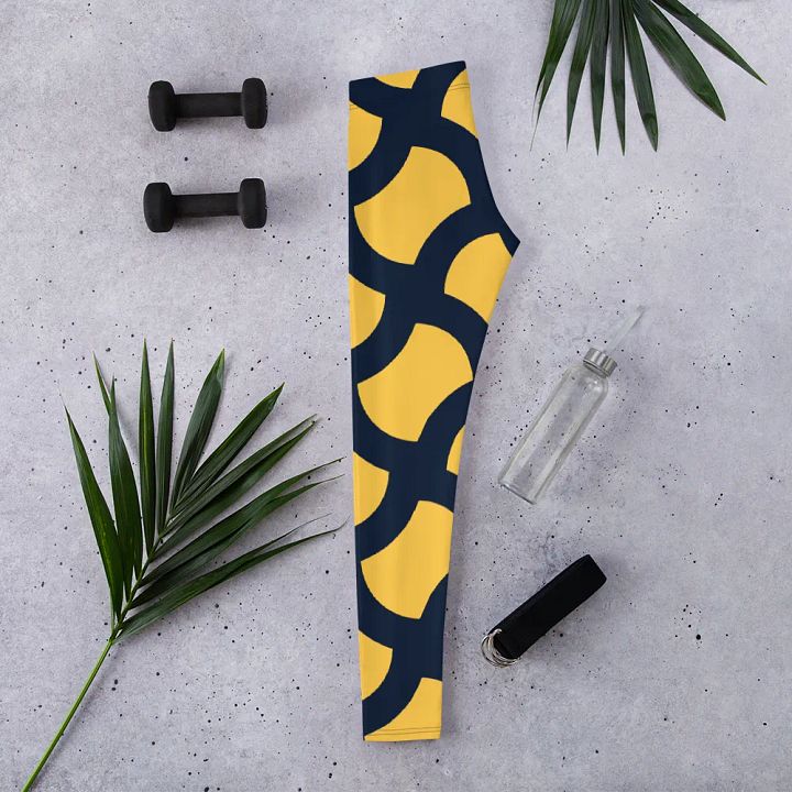 Wavelet Wonder All-Over Leggings product image (2)