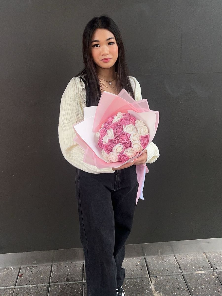 Pink & White Glitter Bouquet product image (3)