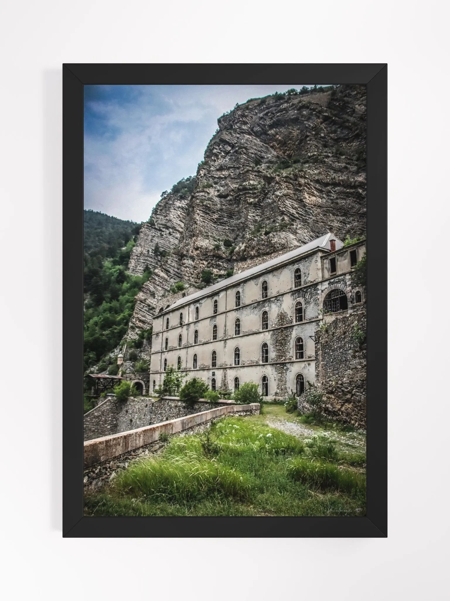 Print Fine Art Prestige - The Last Stronghold – Abandoned Mountain Fortress - Urbex France product image (1)