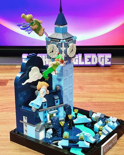 Ok @lego now you’ve done it. I officially need a full line of Disney dioramas with scenes from our favorite films and/or attr...