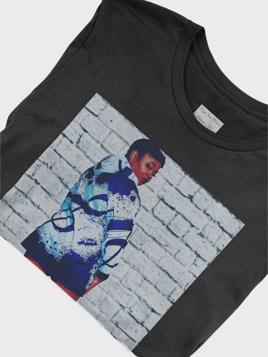 Queen Cole Black and White Tee product image (5)