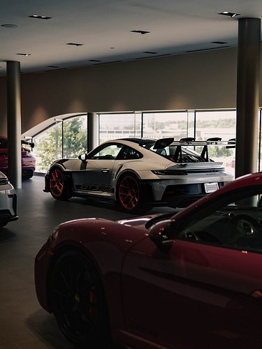 Mannnnn, I’ve been really slack as of late, so enjoy some more great Porsche content, I am DYING to shoot at another event li...