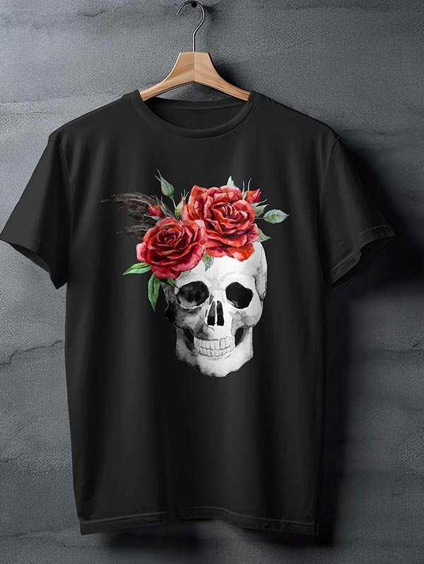 SKULLS & SAILS