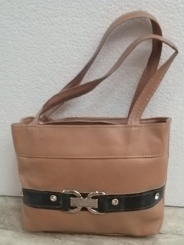 HAND BAG product image (1)