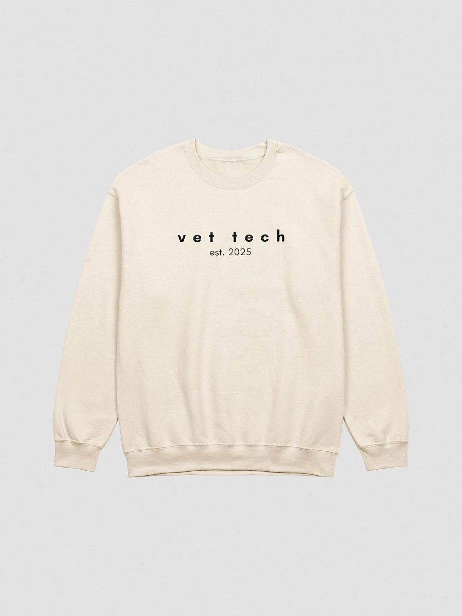 VET TECH Established 2025 Embroidered Crewneck Sweatshirt product image (2)