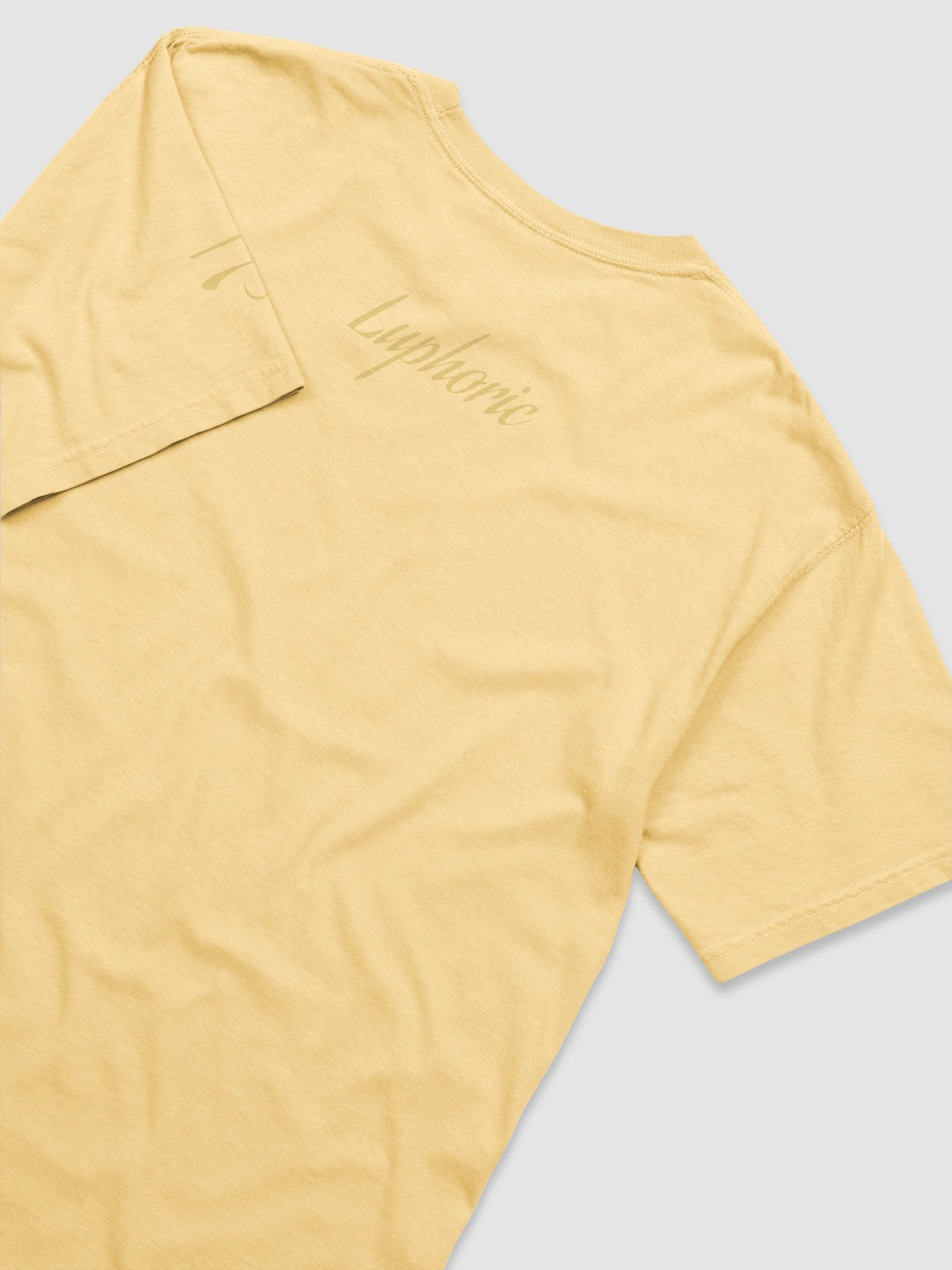 Filming Everywhere Tee product image (18)