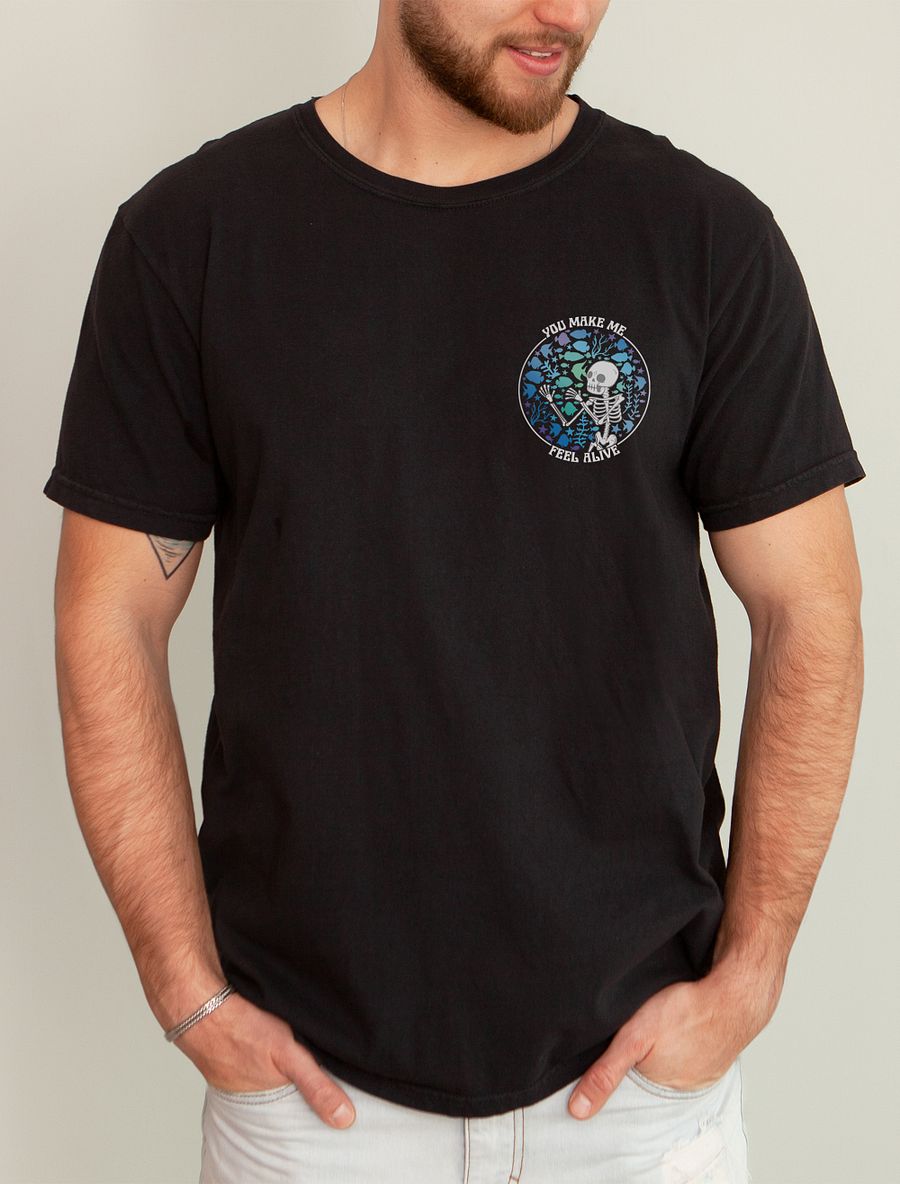 You Make Me Feel Alive | T-Shirt for Freshwater, Saltwater, and Coral Reef Aquarium Hobbyists product image (2)